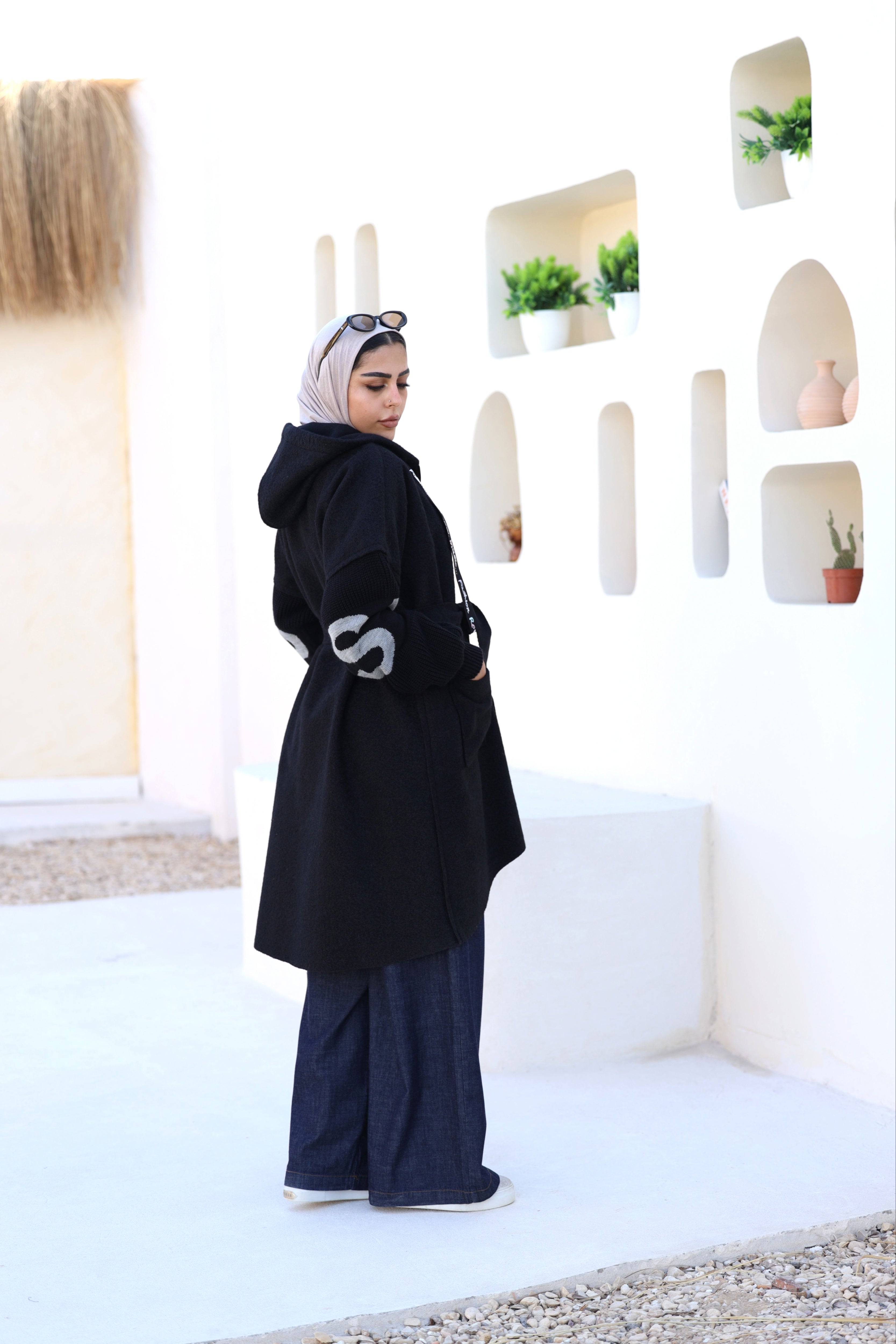 Black Knitted-Sleeve Long Jacket